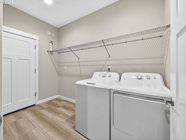 15261 Holcomb Blvd, Oregon City, OR 97045