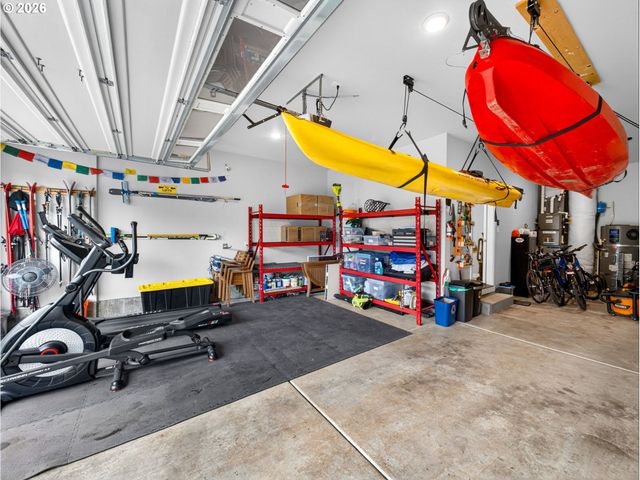 15261 Holcomb Blvd, Oregon City, OR 97045