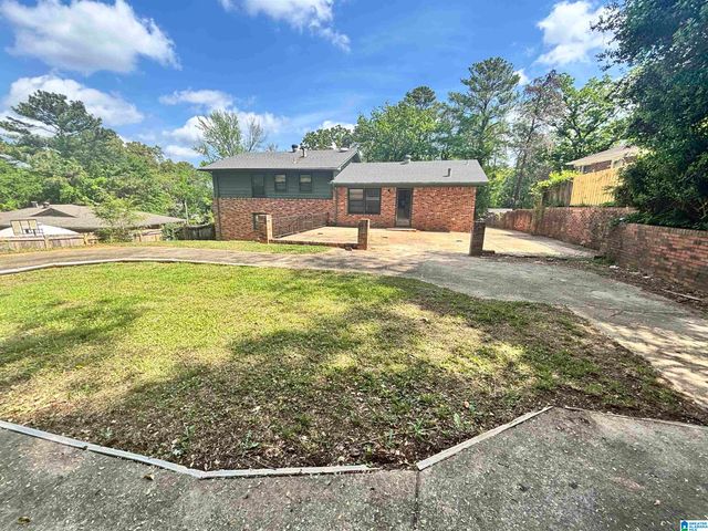 945 RIDGEWOOD CIRCLE, Birmingham, AL 35235