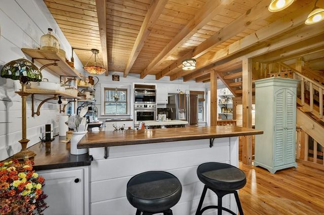 222 Grouse Lane, Talking Rock, GA 30175