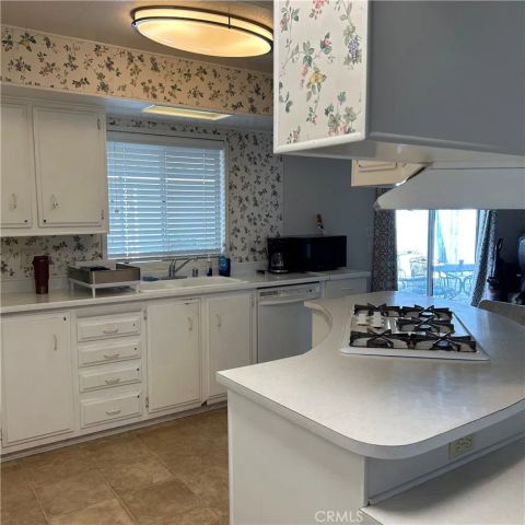 9800 Base Line 70, Alta Loma, CA 91701