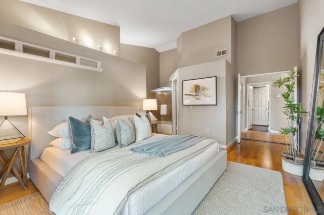 14872 Summerbreeze Way, San Diego, CA 92128