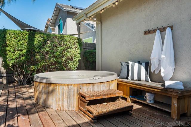 14872 Summerbreeze Way, San Diego, CA 92128