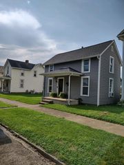 869 E Mulberry Street, Lancaster, OH 43130