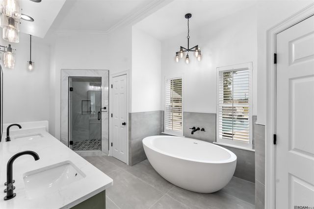 2310 Marianne Dr, Zachary, LA 70791