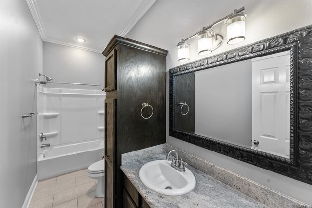 2310 Marianne Dr, Zachary, LA 70791