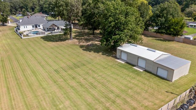 2310 Marianne Dr, Zachary, LA 70791