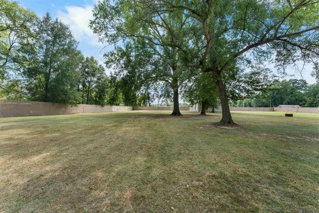 2310 Marianne Dr, Zachary, LA 70791