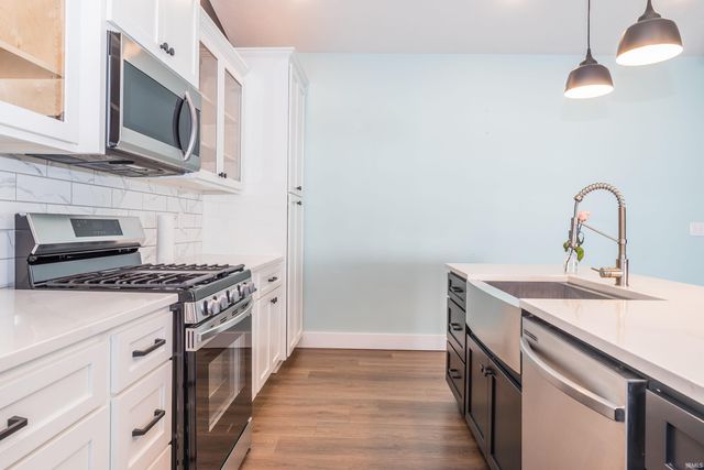 902 Stonehenge Drive, Bedford, IN 47421