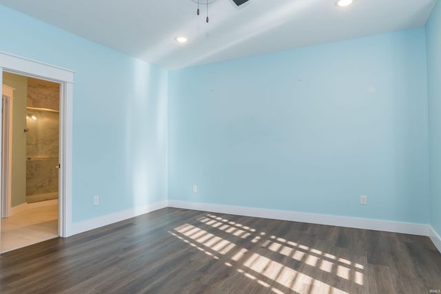 902 Stonehenge Drive, Bedford, IN 47421