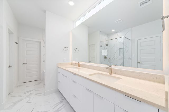 3007 Ventas Drive, Houston, TX 77047