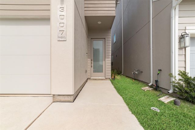 3007 Ventas Drive, Houston, TX 77047