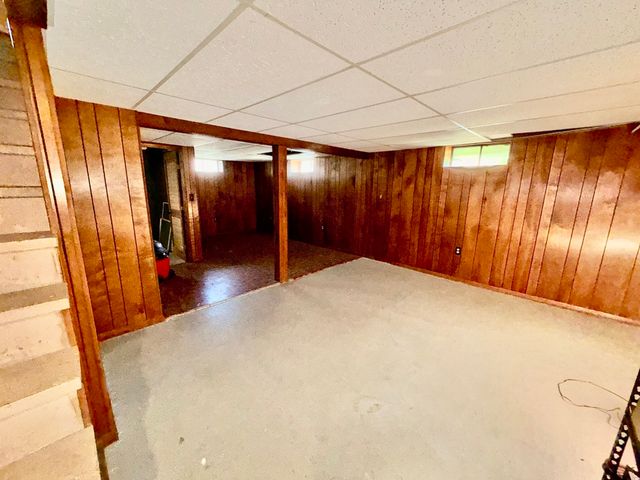 158 Vermont Ave, Somerset, MA 02726