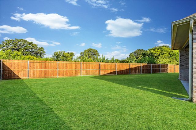 101 Gardenia Drive, Azle, TX 76020