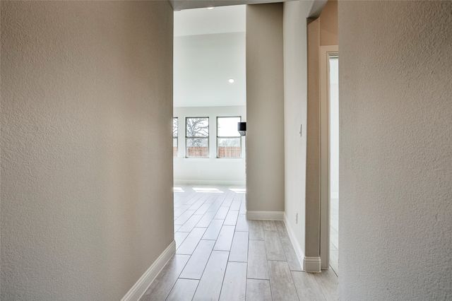 101 Gardenia Drive, Azle, TX 76020