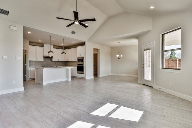 101 Gardenia Drive, Azle, TX 76020