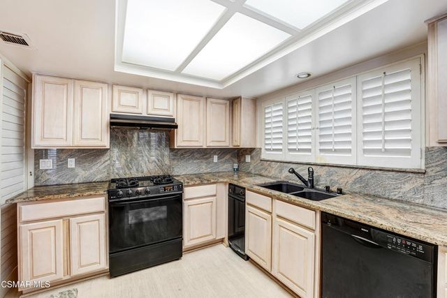 3058 Seahorse Avenue, Ventura, CA 93001