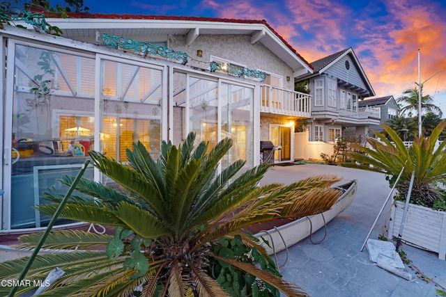 3058 Seahorse Avenue, Ventura, CA 93001