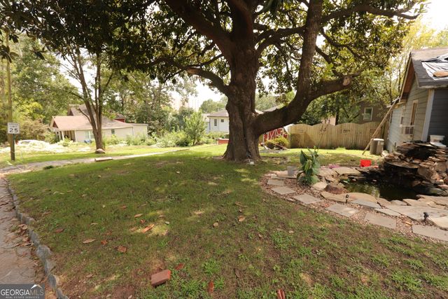 1194 Warfield Street NW, Atlanta, GA 30318