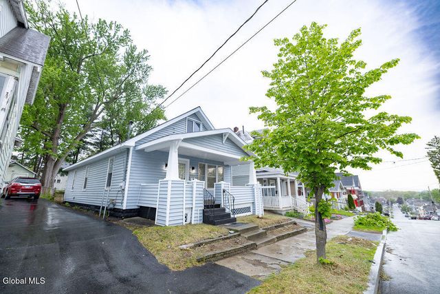 242 Linden Street, Schenectady, NY 12304
