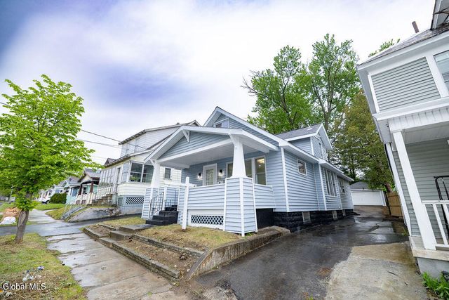 242 Linden Street, Schenectady, NY 12304