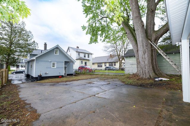 242 Linden Street, Schenectady, NY 12304