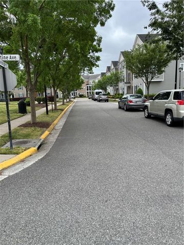 213 Feldspar ST, Virginia Beach, VA 23462