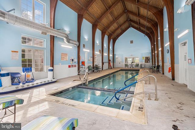 28 RAINFLOWER LN, West Windsor, NJ 08550