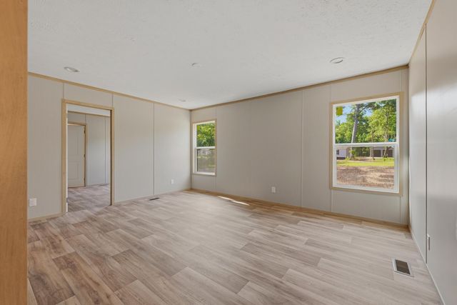 329 Hickory Nut Way, Cross, SC 29436