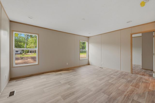 329 Hickory Nut Way, Cross, SC 29436
