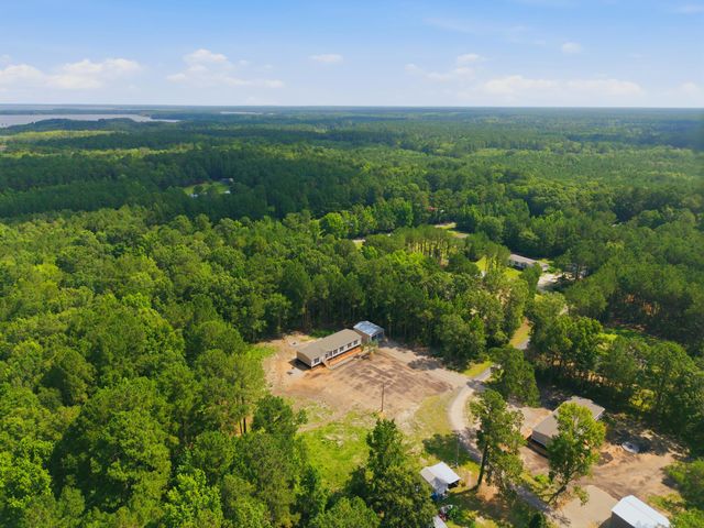 329 Hickory Nut Way, Cross, SC 29436