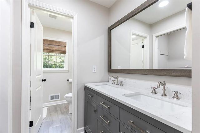729 Osco Parkway, Woodstock, GA 30188
