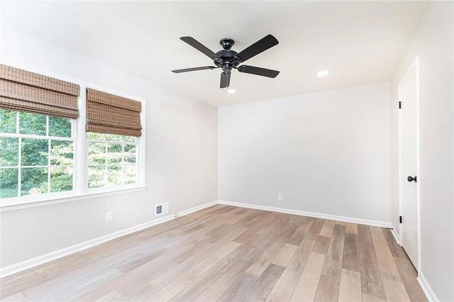 729 Osco Parkway, Woodstock, GA 30188