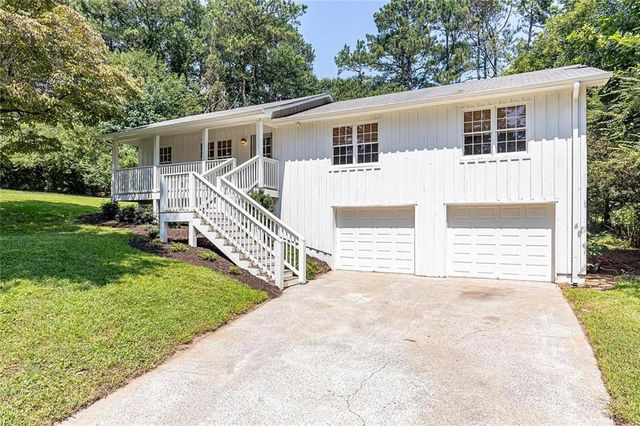 729 Osco Parkway, Woodstock, GA 30188