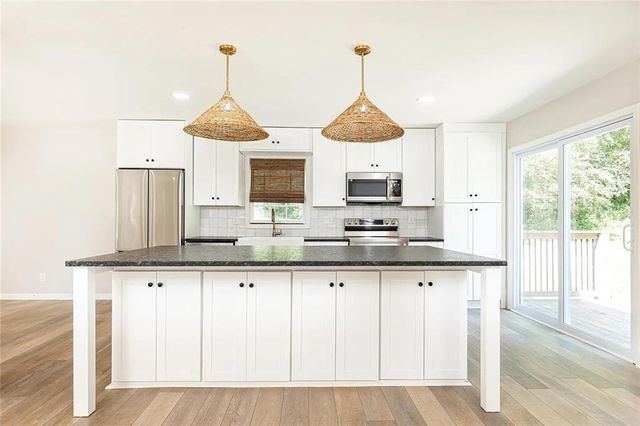 729 Osco Parkway, Woodstock, GA 30188