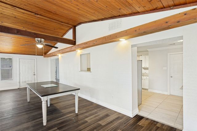 1904 Old Kirk Road, Bedford, TX 76022