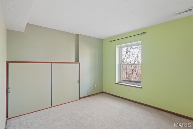 13721 La Conte Court, St Louis, MO 63128