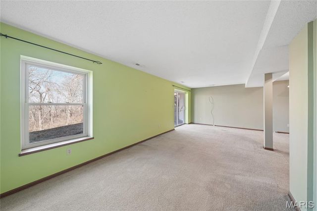 13721 La Conte Court, St Louis, MO 63128