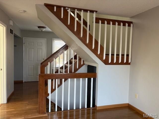 13721 La Conte Court, St Louis, MO 63128