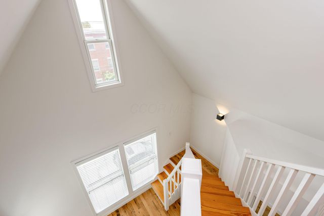 978 Summit Street, Columbus, OH 43201
