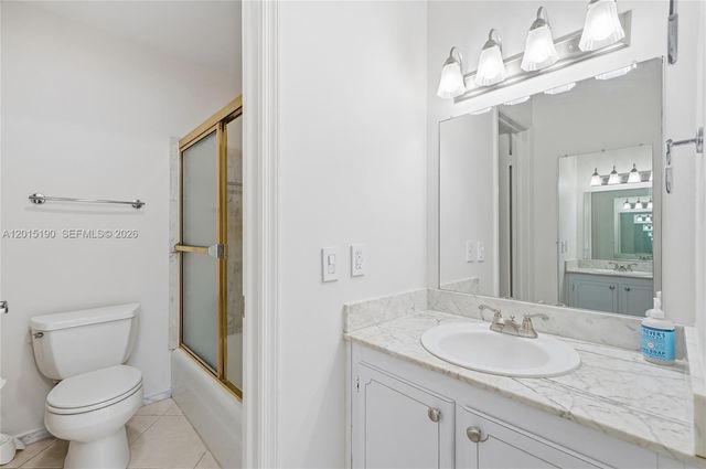 6273 Bay Club Dr 2, Fort Lauderdale, FL 33308