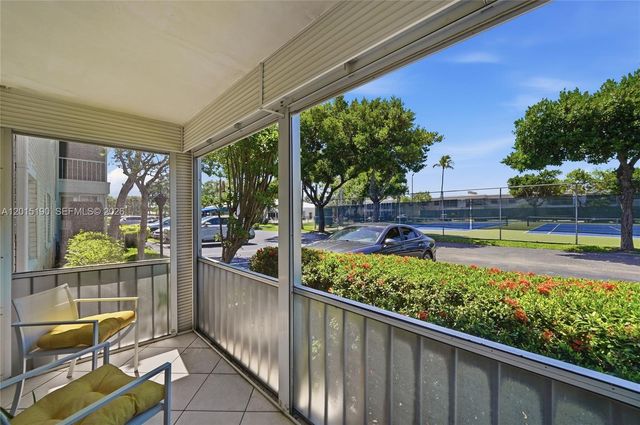 6273 Bay Club Dr 2, Fort Lauderdale, FL 33308
