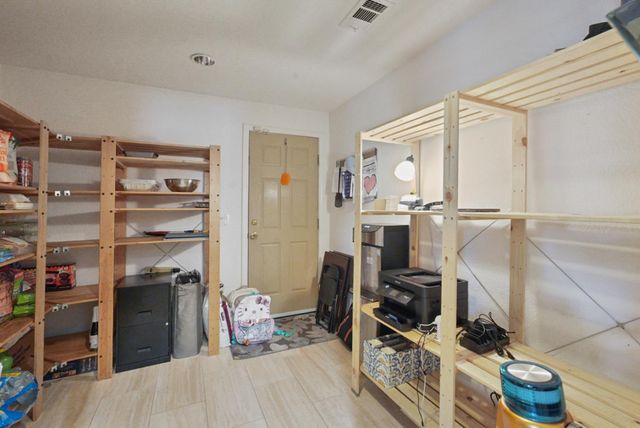 605 Natalie Ln, Tracy, CA 95376