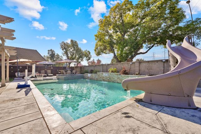 605 Natalie Ln, Tracy, CA 95376