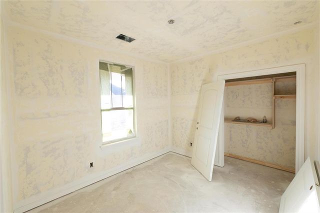 16008 Coneflower Drive, Edmond, OK 73013