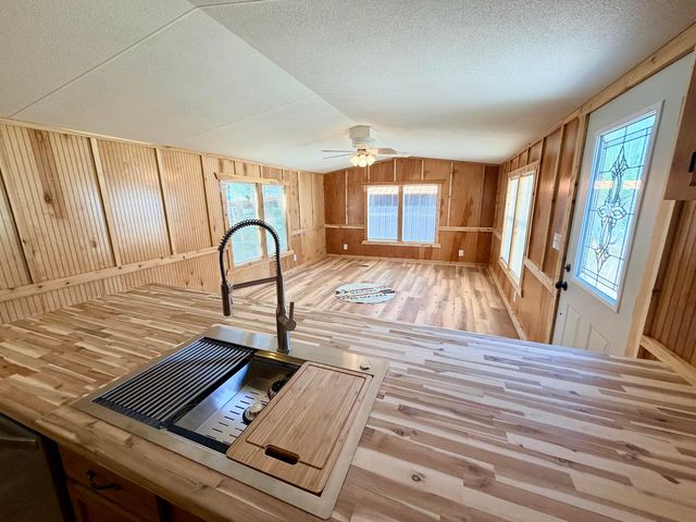 25379 S 608 Court, Grove, OK 74344