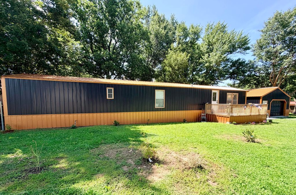 25379 S 608 Court, Grove, OK 74344
