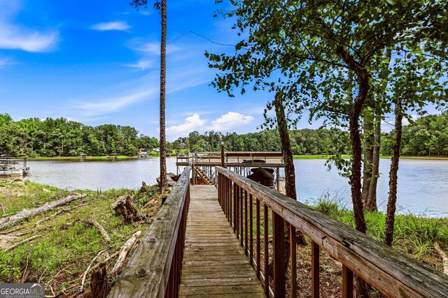 6475 Bryant Drive, Gainesville, GA 30506