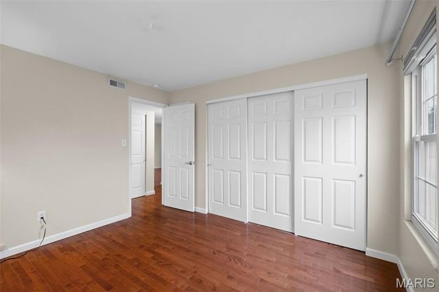 7409 Triwoods Drive G, Shrewsbury, MO 63119