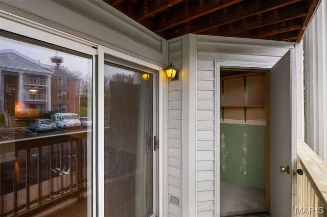 7409 Triwoods Drive G, Shrewsbury, MO 63119